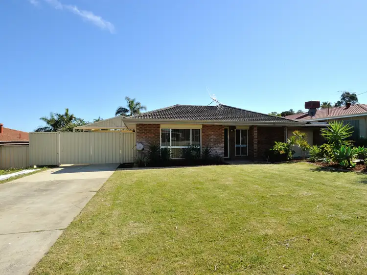 8 Nutcher Way, Parmelia WA 6167