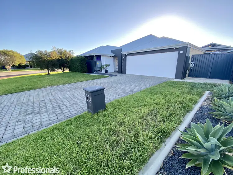 38 Blackberry Ramble, Byford WA 6122