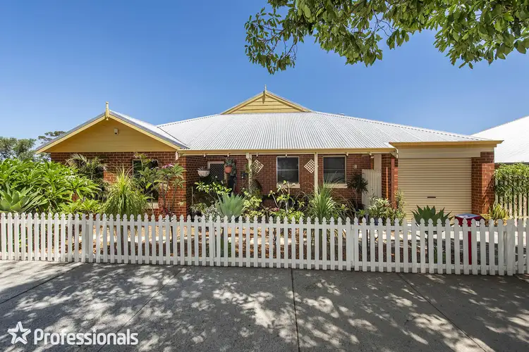 6 Amy Street, Byford WA 6122