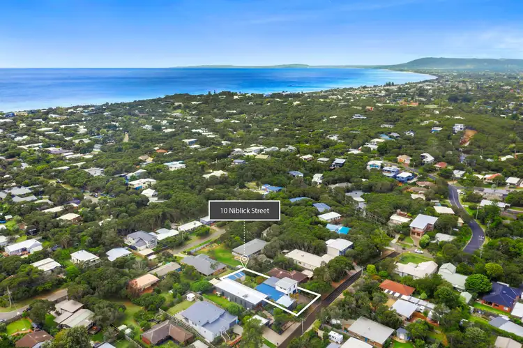 10 Niblick Street, Rye VIC 3941
