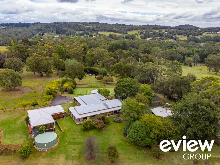 8 Rodger Road, Wandin North VIC 3139