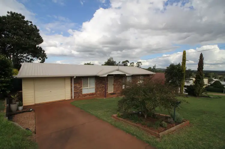 4 Vernor Place, Kingaroy QLD 4610