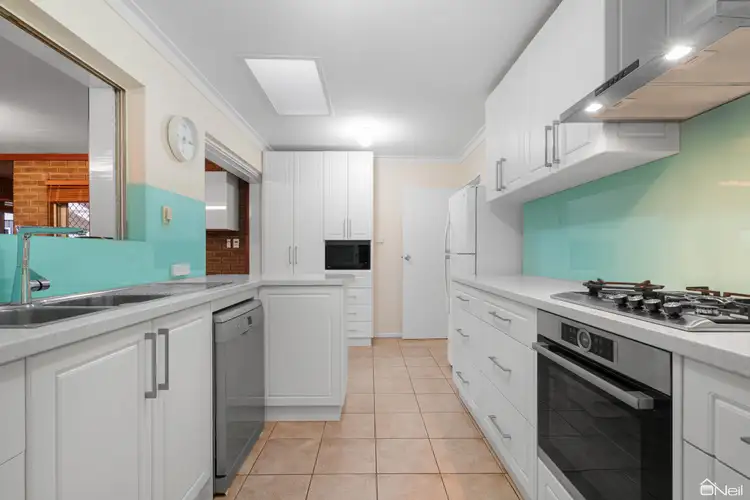 Sixth view of Homely house listing, 4 Brigalow Way, Armadale WA 6112