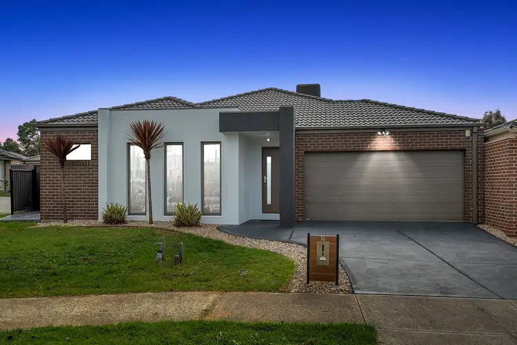 Main view of Homely house listing, 16 Periwinkle Circuit, Craigieburn VIC 3064