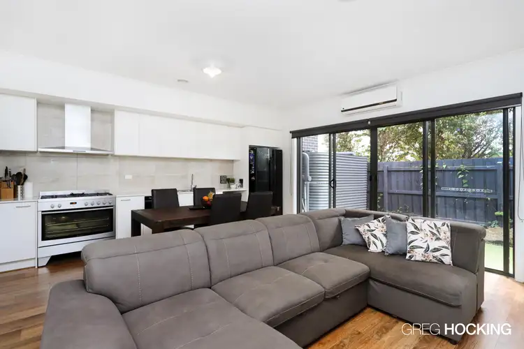 Fifth view of Homely unit listing, 3/8 McRae Avenue, St Albans VIC 3021