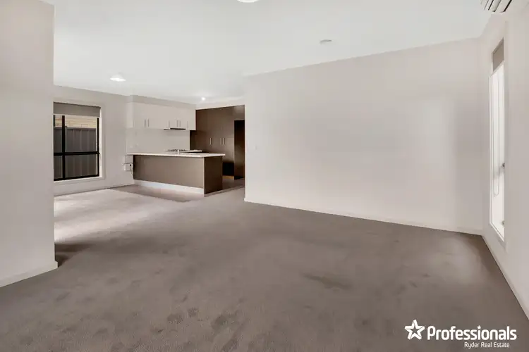 Fourth view of Homely unit listing, 3/21-29 Lakewood Boulevard, Melton VIC 3337