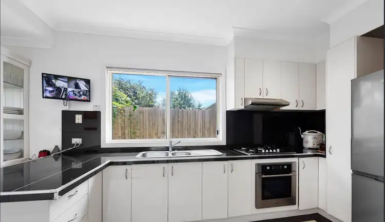 Fourth view of Homely unit listing, 1/37 Millawa Avenue, St Albans VIC 3021