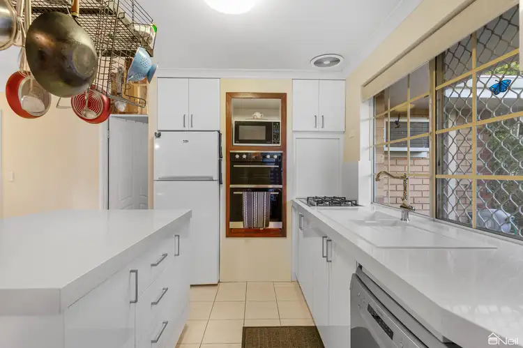 Fifth view of Homely house listing, 32 Hemingway Drive, Camillo WA 6111