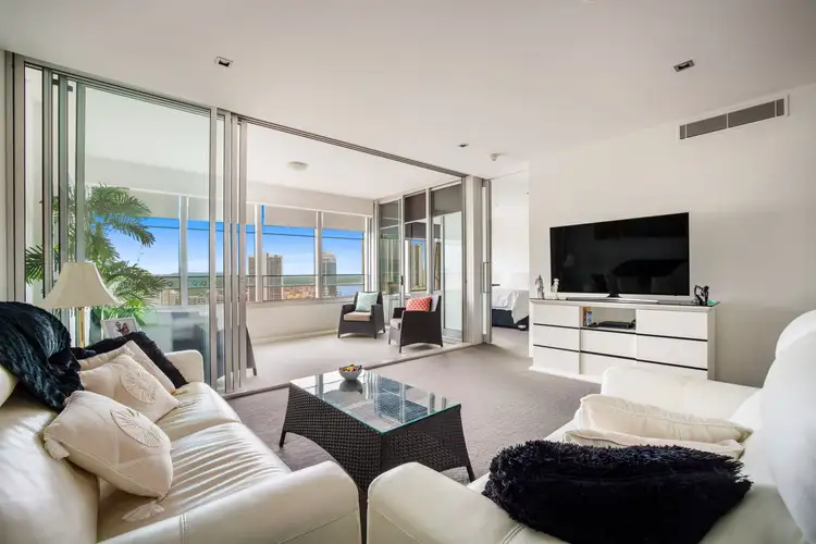 2010/9 Hamilton Ave, Surfers Paradise QLD 4217