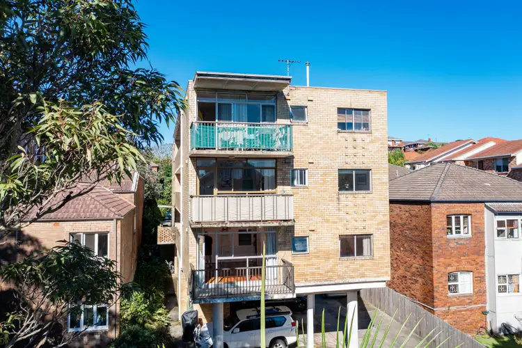 Fifth view of Homely apartment listing, 3/72 Curlewis Street, Bondi Beach NSW 2026