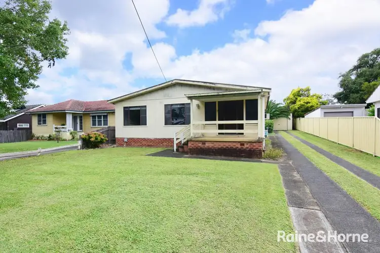 72 Albert Street, Nowra NSW 2541
