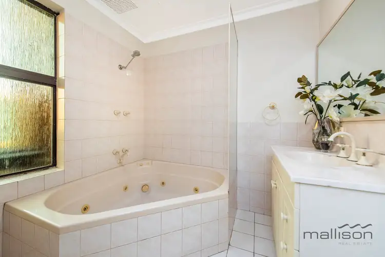 Fifth view of Homely house listing, 3 Hogarth Way, Bateman WA 6150