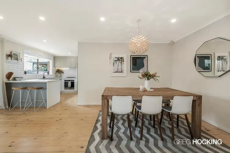 2/21 Nicholas Grove, Heatherton VIC 3202