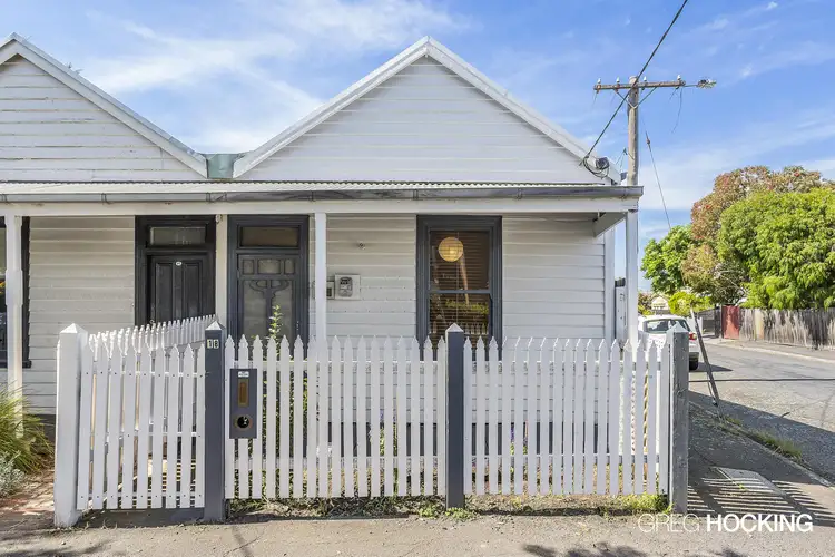 18 Dover Road, Williamstown VIC 3016