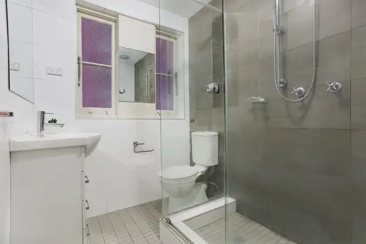 Third view of Homely apartment listing, 2/123 Old South Head Road, Bondi Junction NSW 2022