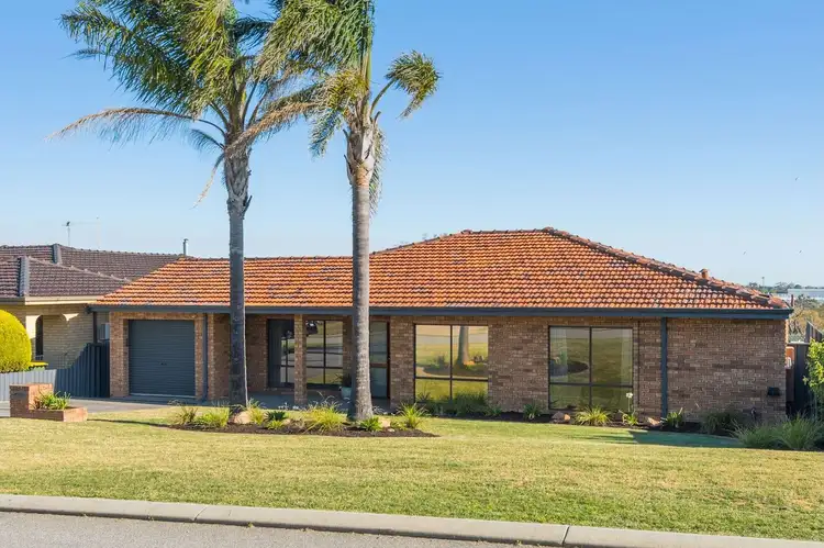 44 Appian Way, Hamersley WA 6022