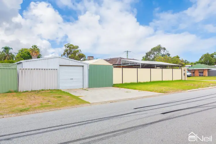Fifth view of Homely house listing, 2 Peel Court, Armadale WA 6112