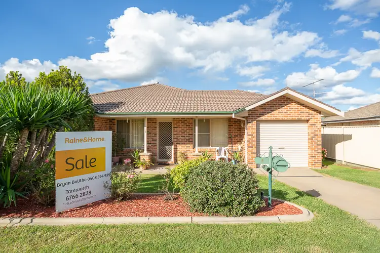 Second view of Homely house listing, 6 Caley Close, Tamworth NSW 2340