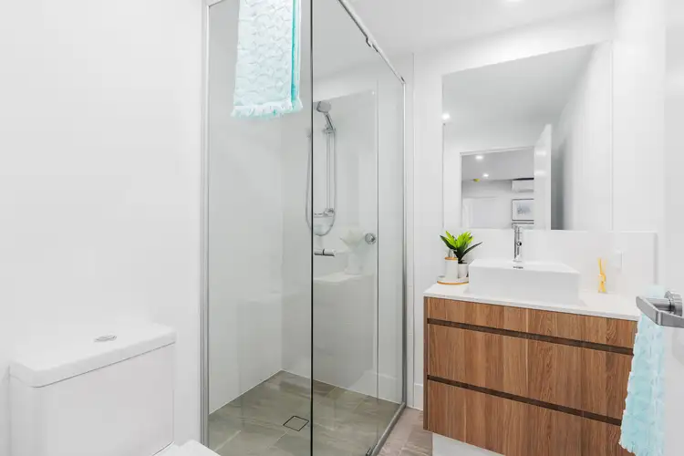 Seventh view of Homely apartment listing, 1402/86 Berrima Street, Wynnum QLD 4178