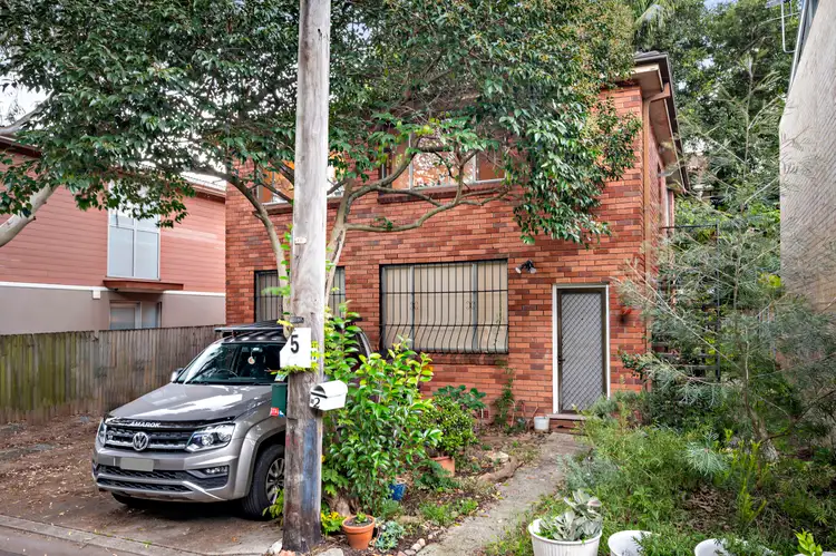 2/5 Garran Lane, Glebe NSW 2037
