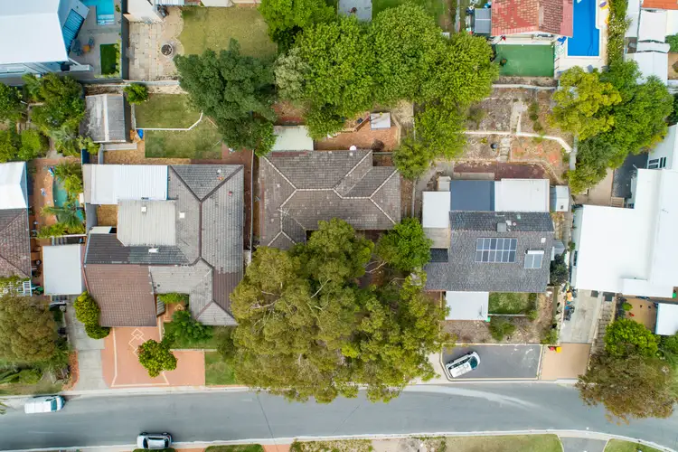 Seventh view of Homely house listing, 10 Monkhouse Way, Hillarys WA 6025