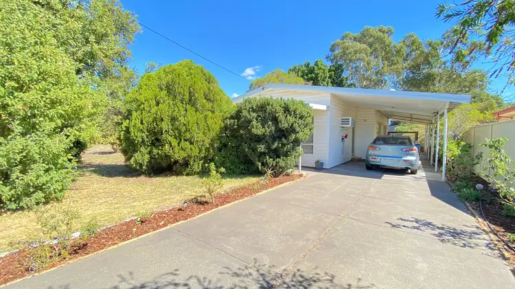 27 Beaconsfield Avenue, Midvale WA 6056