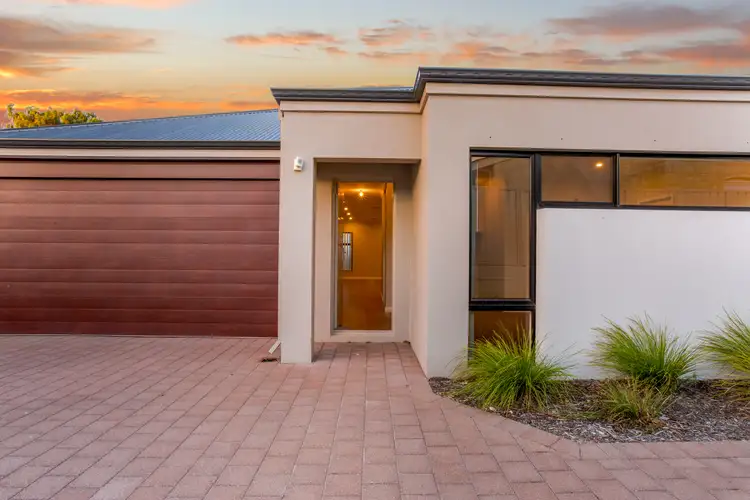 Main view of Homely house listing, 2/15 Slee Avenue, Kelmscott WA 6111