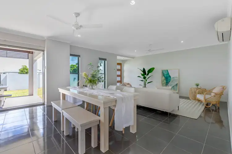 Sixth view of Homely house listing, 33 Lancaster Way, Ooralea QLD 4740