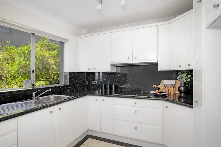 Fifth view of Homely apartment listing, 8/63 Crown Road, Queenscliff NSW 2096