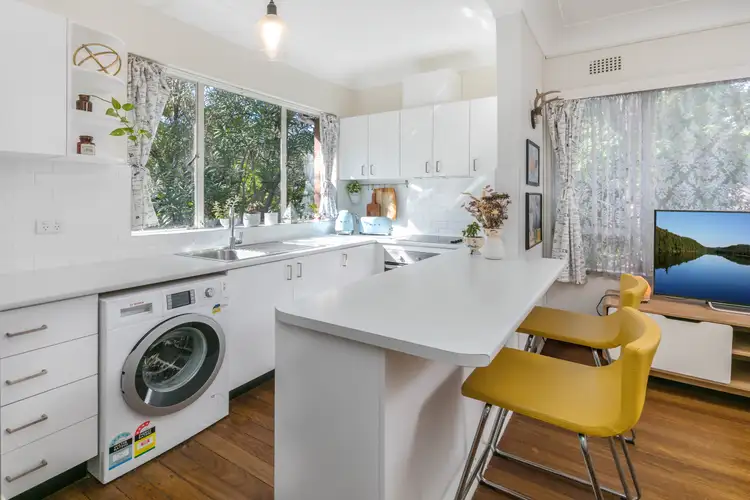 Sixth view of Homely apartment listing, 2/38 Brightmore Street, Cremorne NSW 2090
