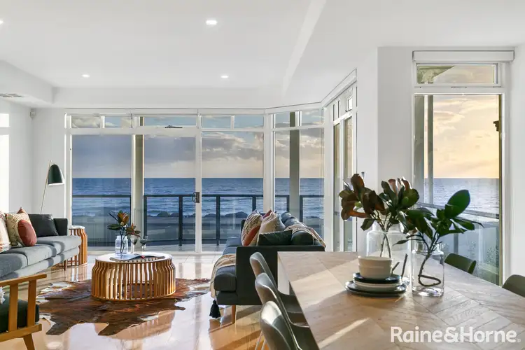 39a North Esplanade, Glenelg North SA 5045