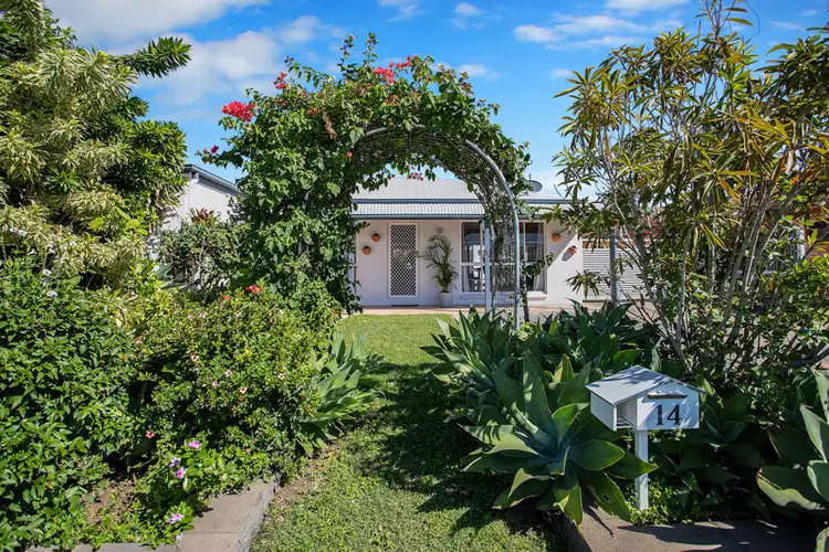 14 Outlook Crescent, Mount Pleasant QLD 4740