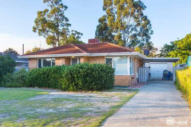 32 Grasmere Way, Kelmscott WA 6111