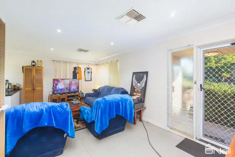 Sixth view of Homely house listing, 32 Grasmere Way, Kelmscott WA 6111