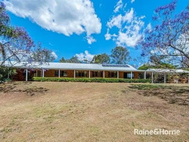 293 Andrew Rd, Greenbank QLD 4124