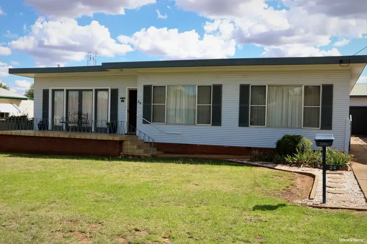 24 Thornbury Street, Parkes NSW 2870