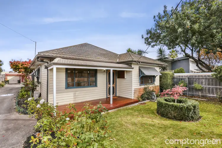 1/27 Wren Street, Altona VIC 3018