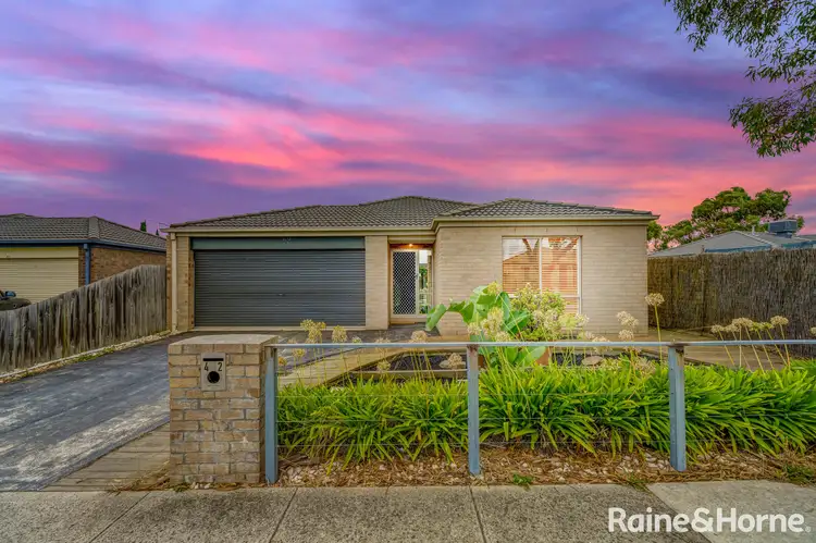 42 Kulkami Way, Cranbourne West VIC 3977