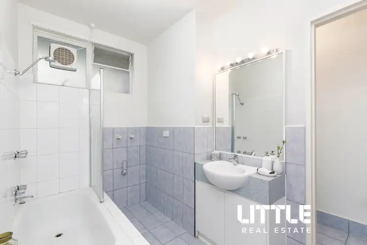 Fourth view of Homely apartment listing, 3/30 Park Drive, Parkville VIC 3052