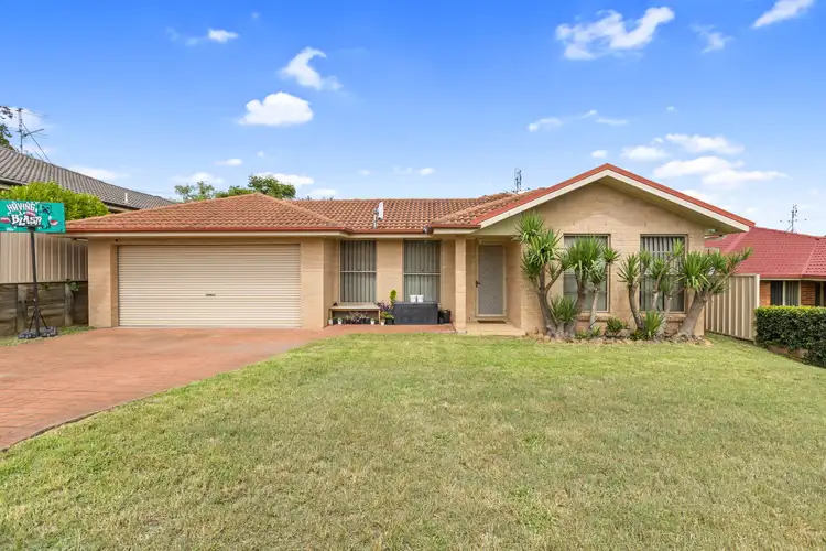 12 Dalwood Place