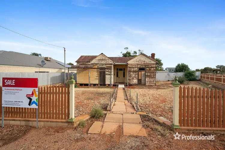 2 Ward Street, Lamington WA 6430