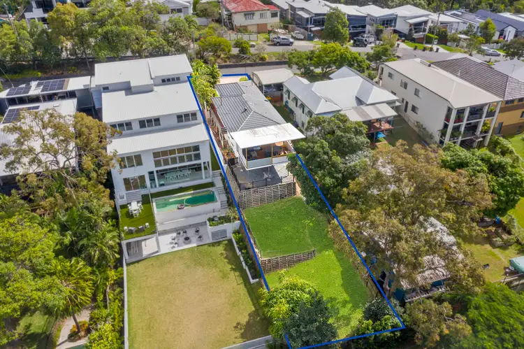 7 Taylor Street, Balmoral QLD 4171