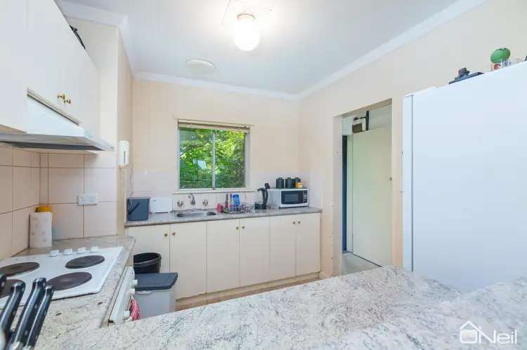 Fifth view of Homely unit listing, 24/2 Benjamin Street, Armadale WA 6112