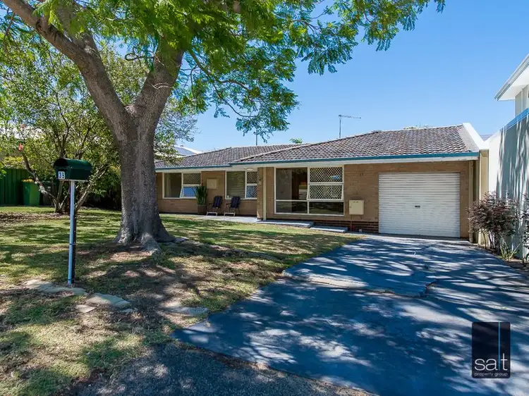 39 Wichmann Road, Attadale WA 6156