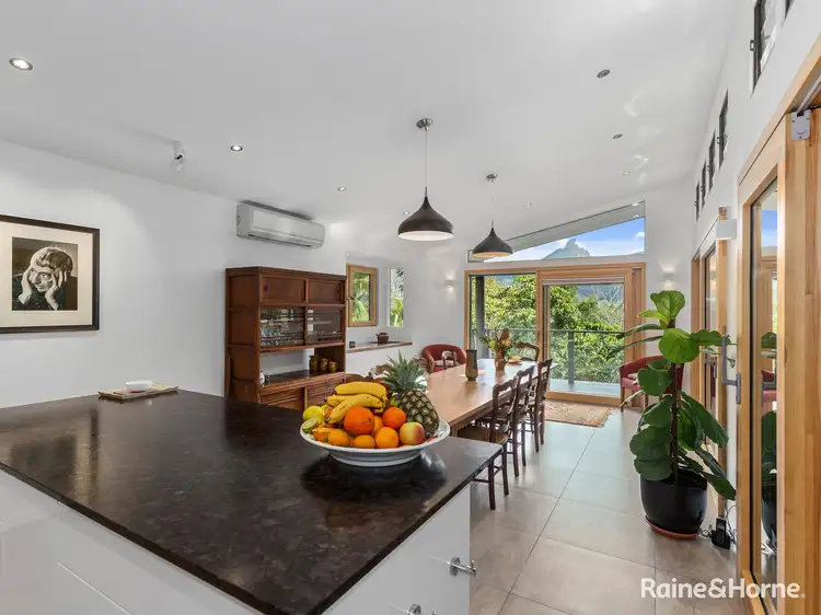 19 McCallum  Place, Dum Dum NSW 2484