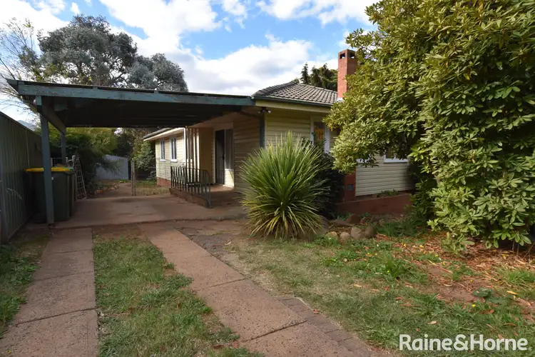 11 Leura Road, Orange NSW 2800