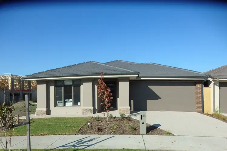 24 Switch street, Clyde VIC 3978