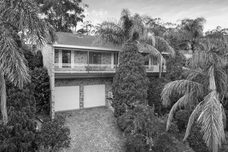 22 Glenora Road, Yarrawarrah NSW 2233