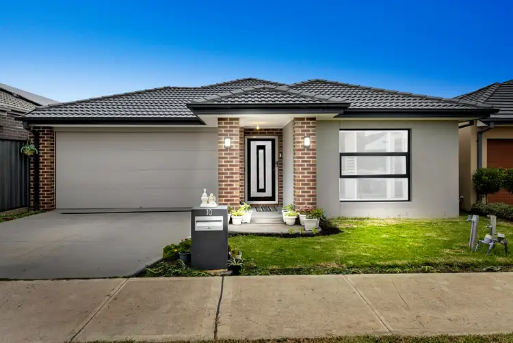 Main view of Homely house listing, 10 Landor Way, Craigieburn VIC 3064