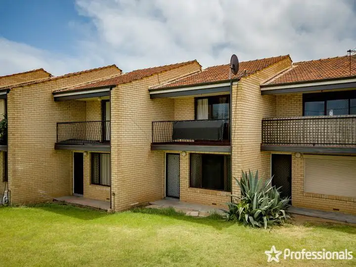 Second view of Homely house listing, 5/125 Railway Street, Bluff Point WA 6530